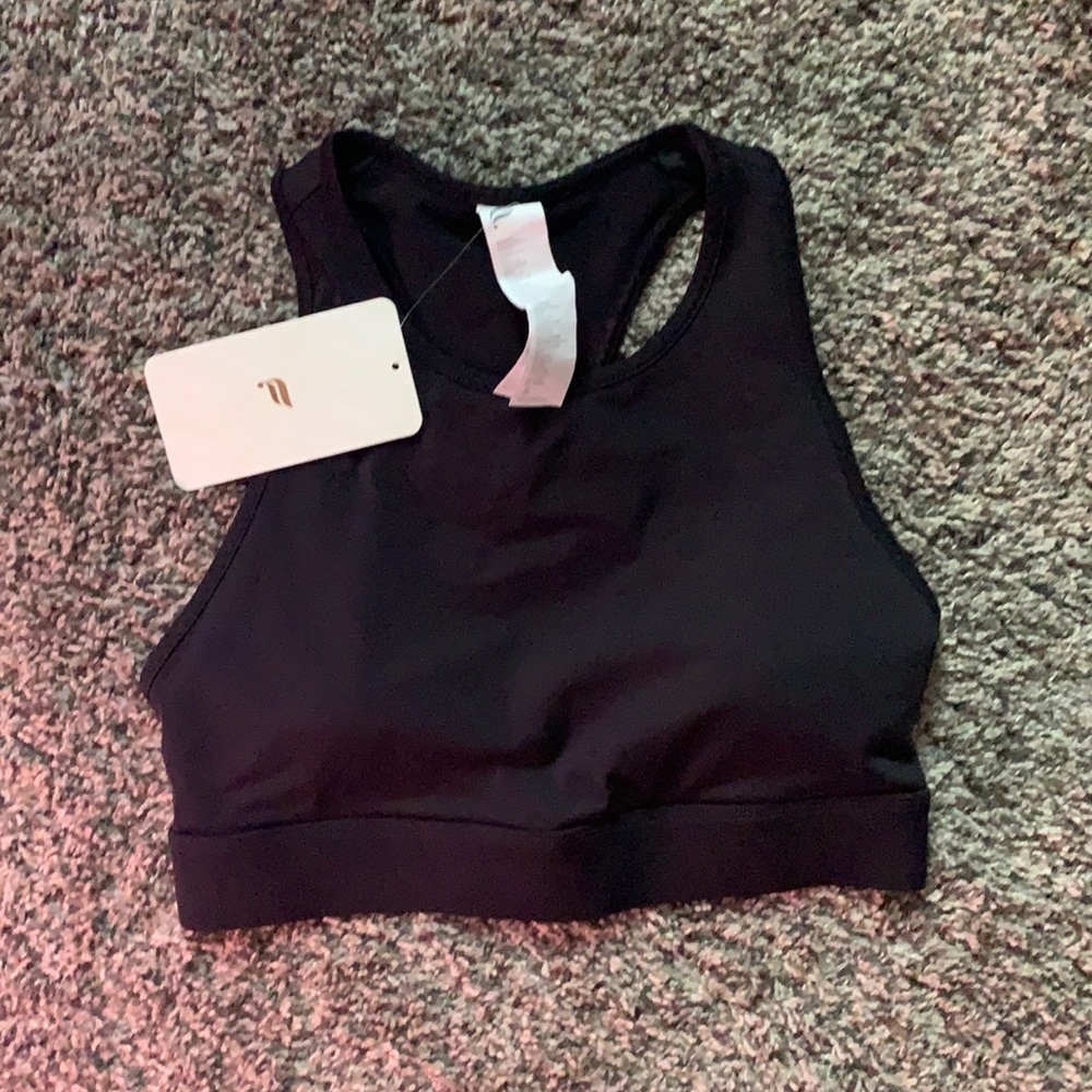 Fabletics sports bra
